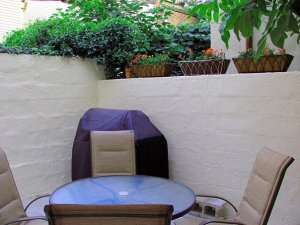 35786_10150236106635393_5238682_n